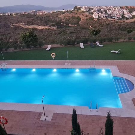 Small Oasis - Appartement 6 Personnes مانيلفا المظهر الخارجي الصورة