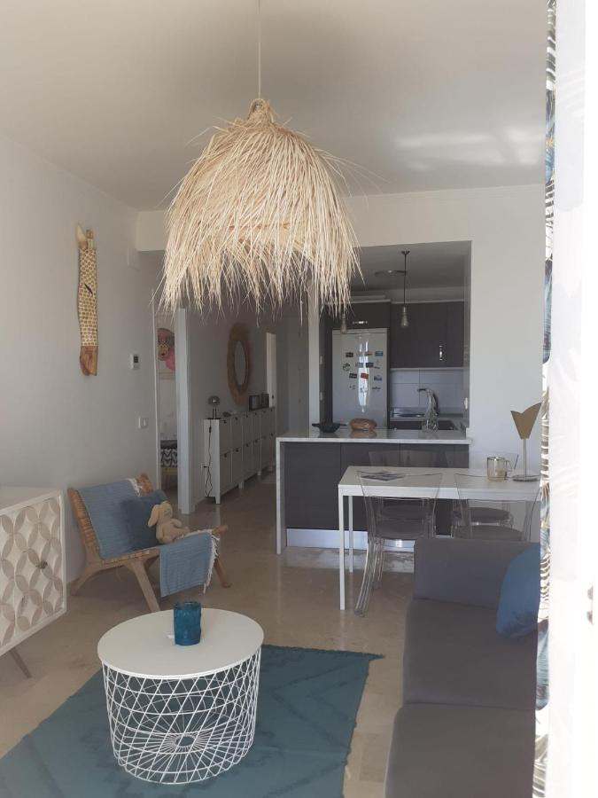 Small Oasis - Appartement 6 Personnes مانيلفا المظهر الخارجي الصورة