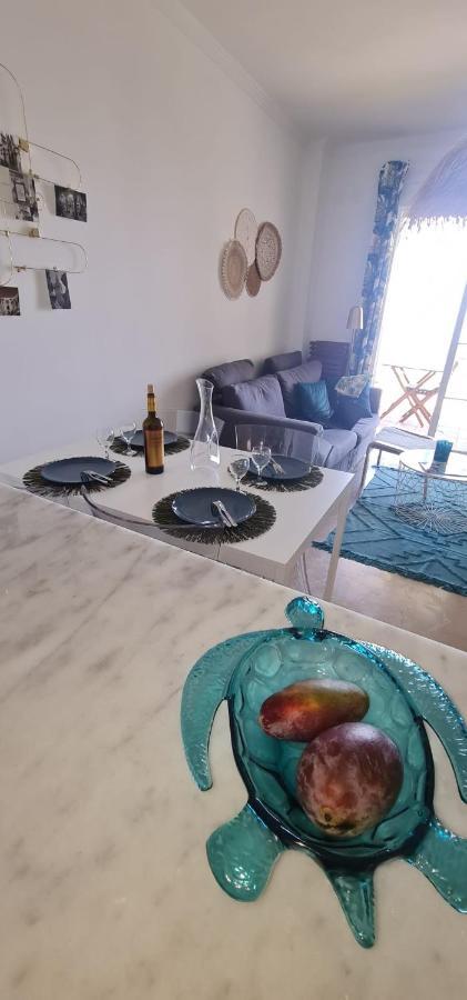 Small Oasis - Appartement 6 Personnes مانيلفا المظهر الخارجي الصورة