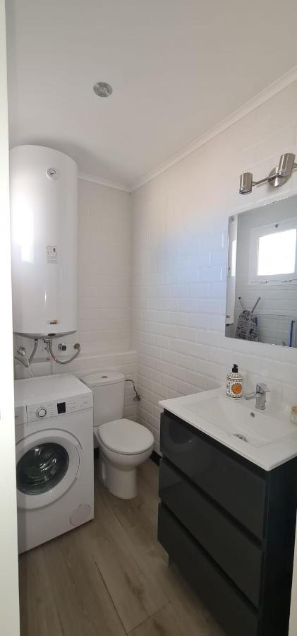 Small Oasis - Appartement 6 Personnes مانيلفا المظهر الخارجي الصورة